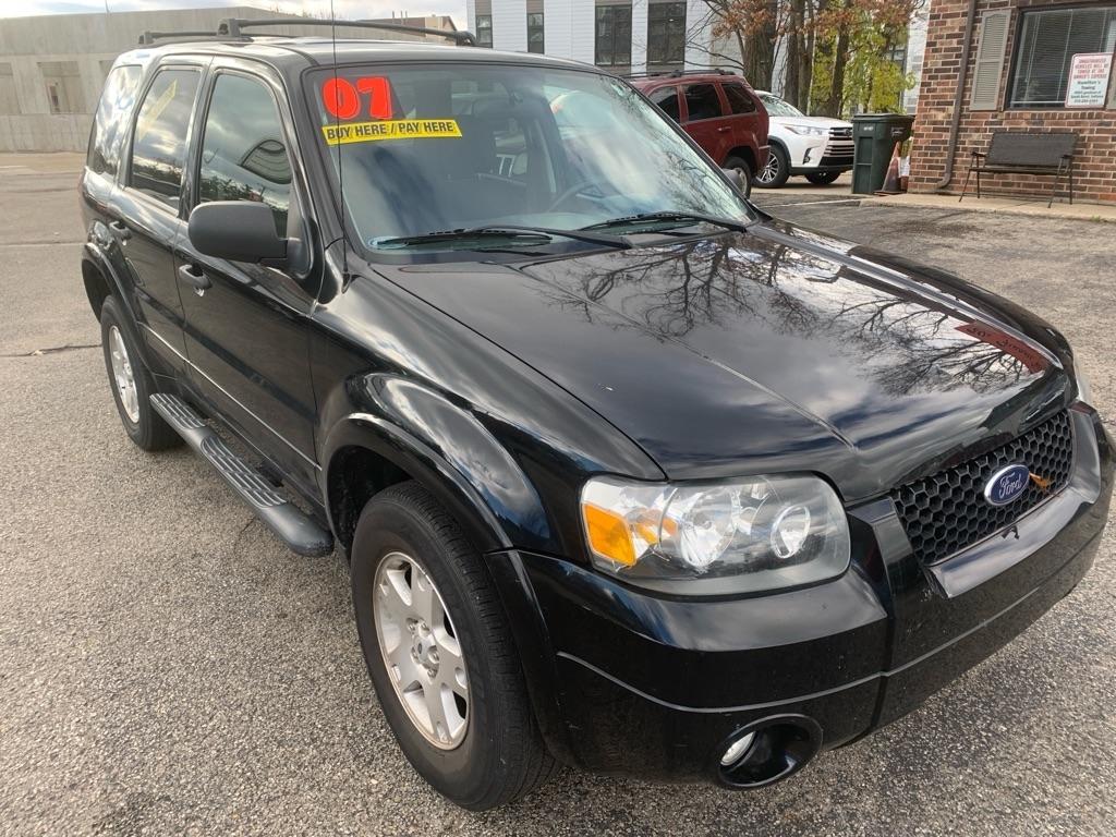 Ford Escape  2007