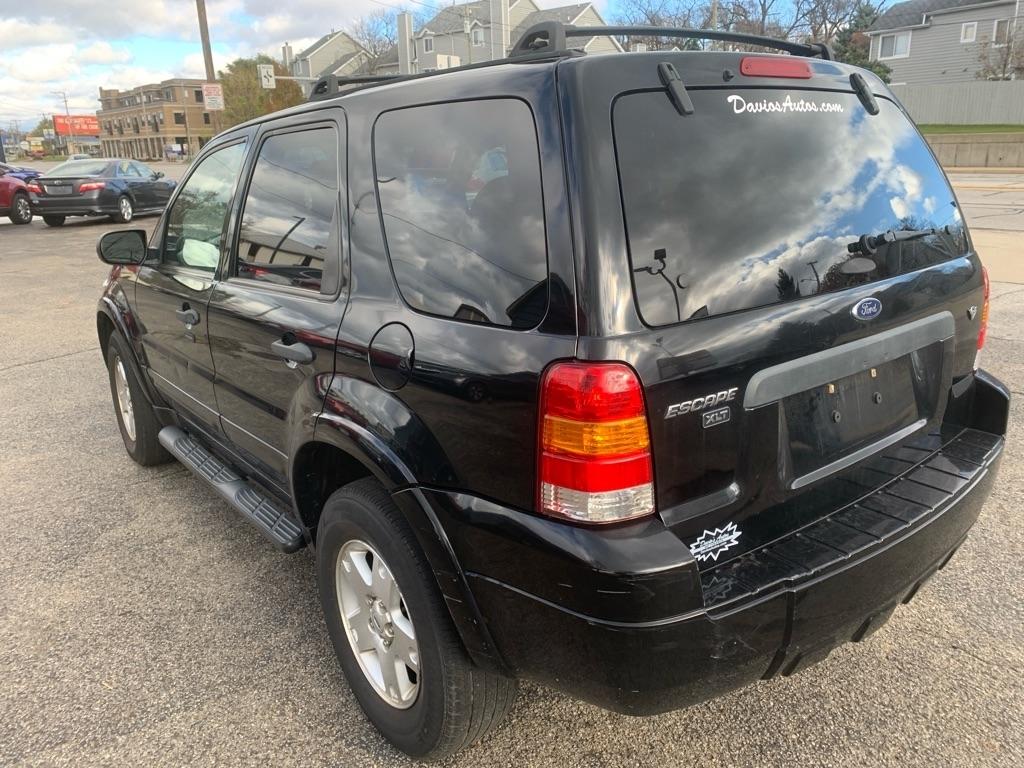 Ford Escape  2007