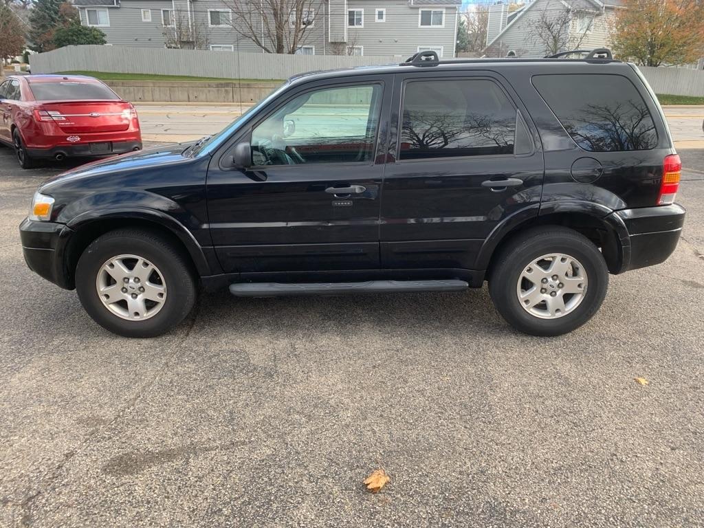 Ford Escape  2007