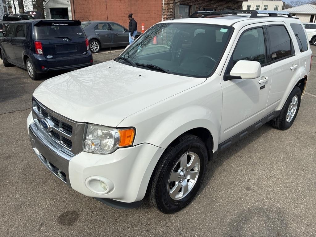 Ford Escape  2010