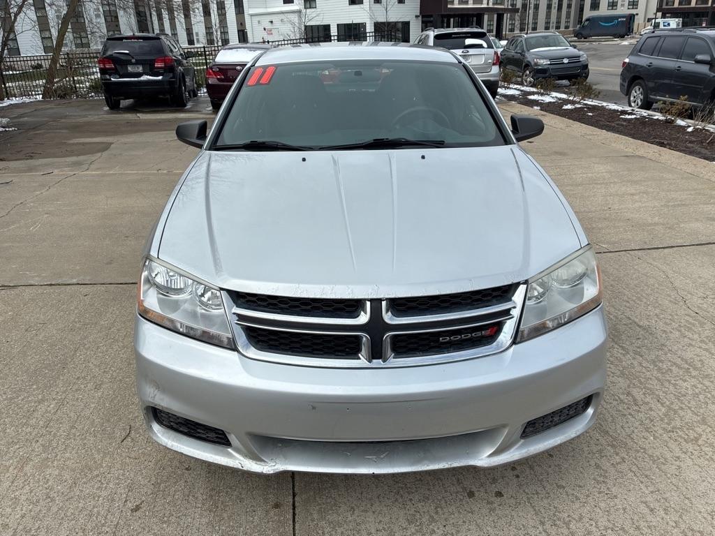 Dodge Avenger  2011