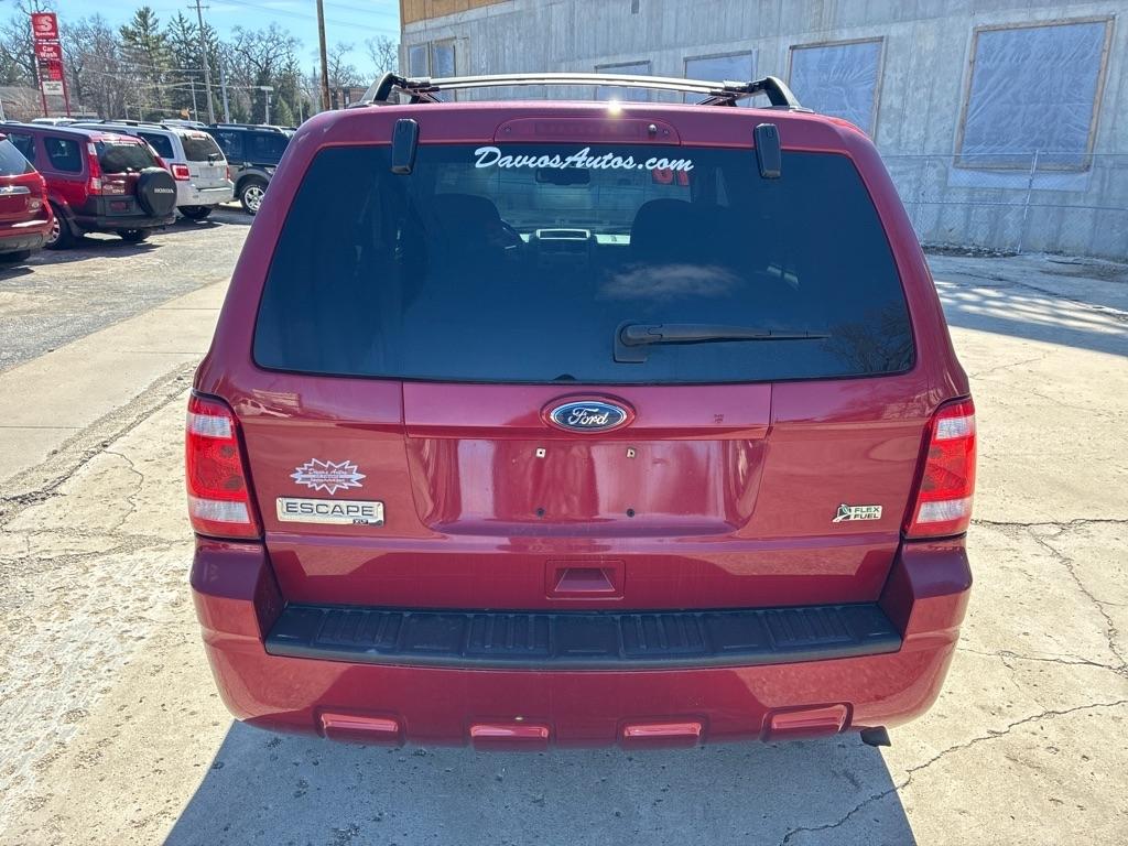 Ford Escape  2010