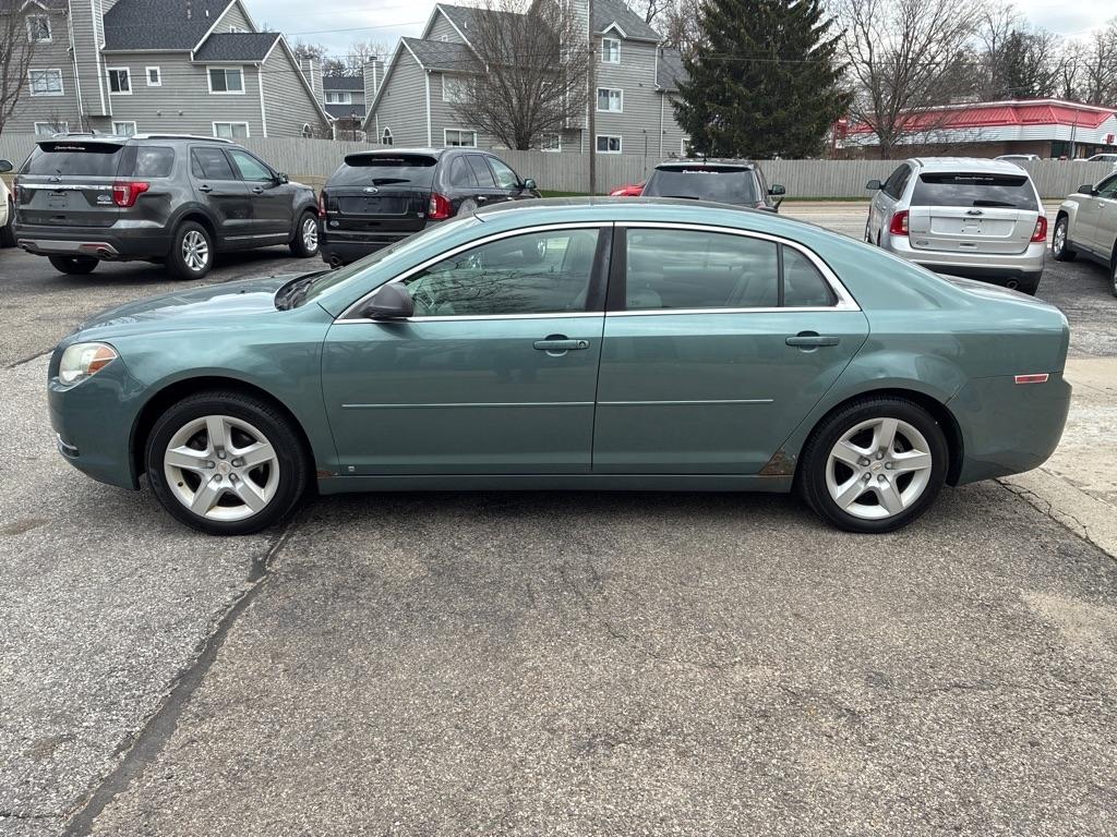 Chevrolet Malibu  2009