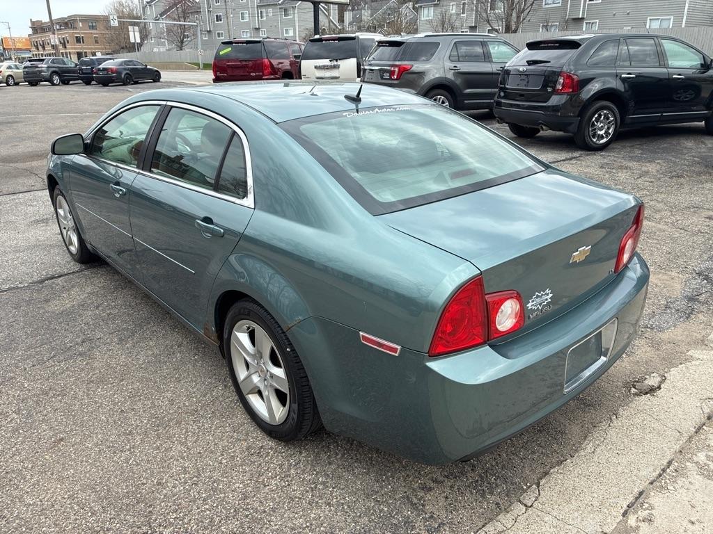 Chevrolet Malibu  2009