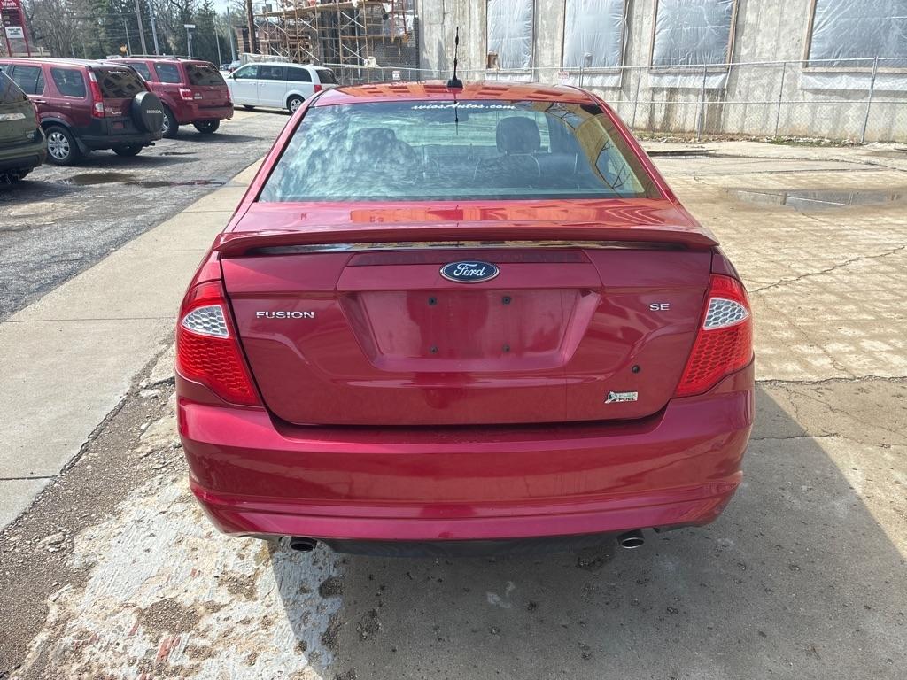 Ford Fusion  2010
