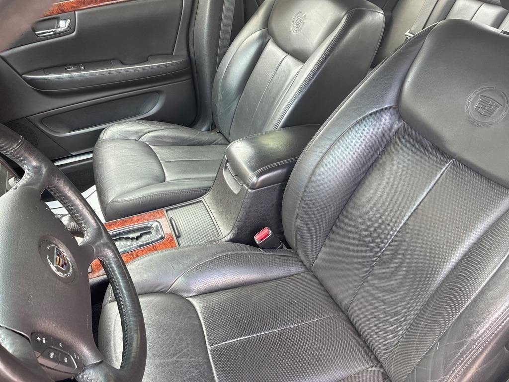 Cadillac DTS  2007