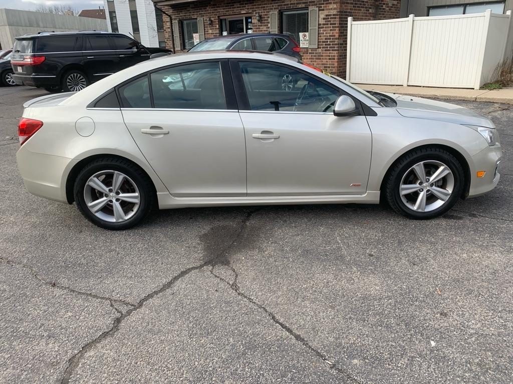 Chevrolet Cruze  2015