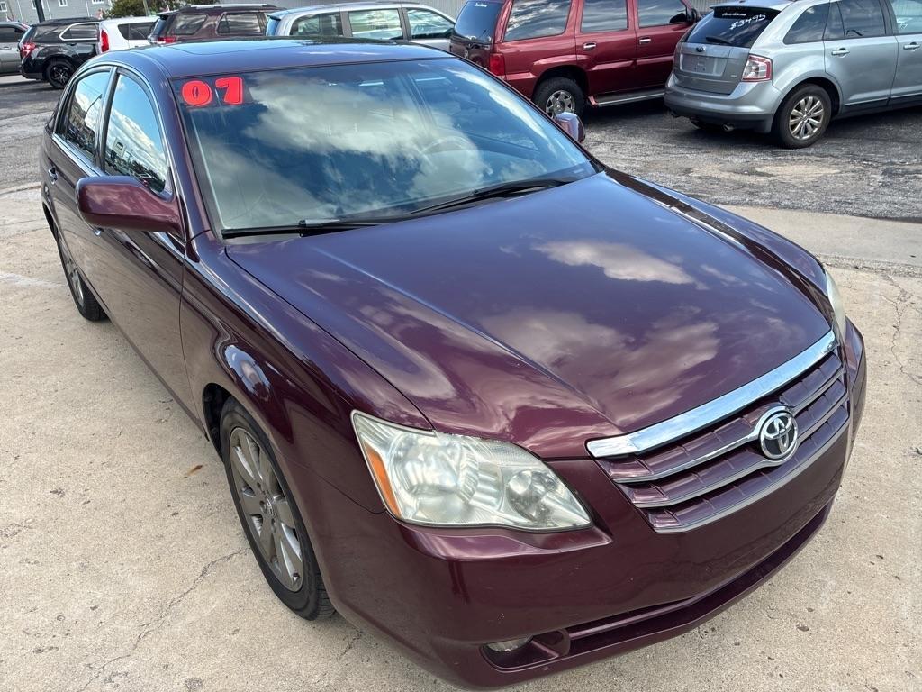Toyota Avalon  2007