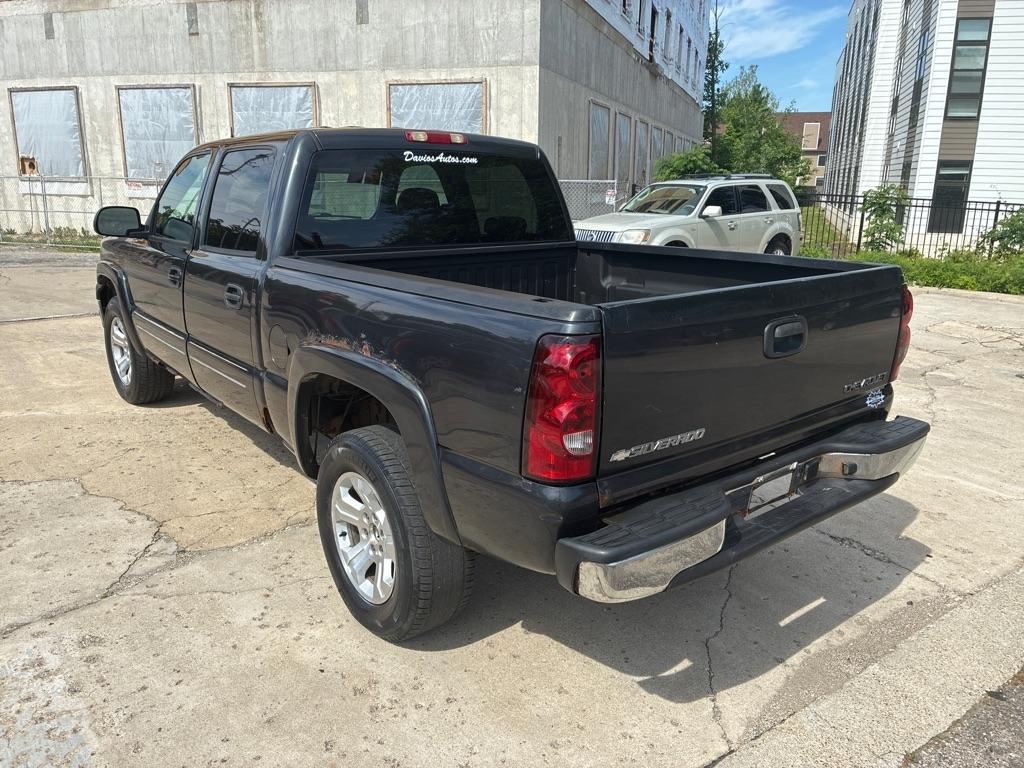 Chevrolet Silverado 1500 Crew Cab  2004