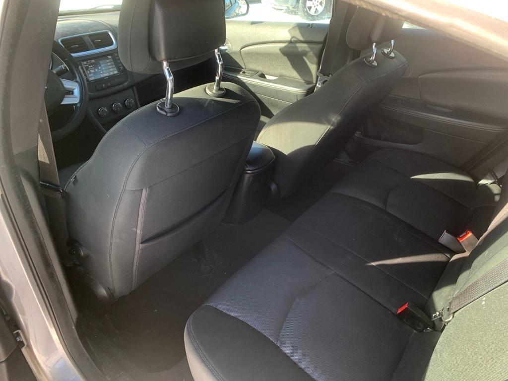 Dodge Avenger  2014