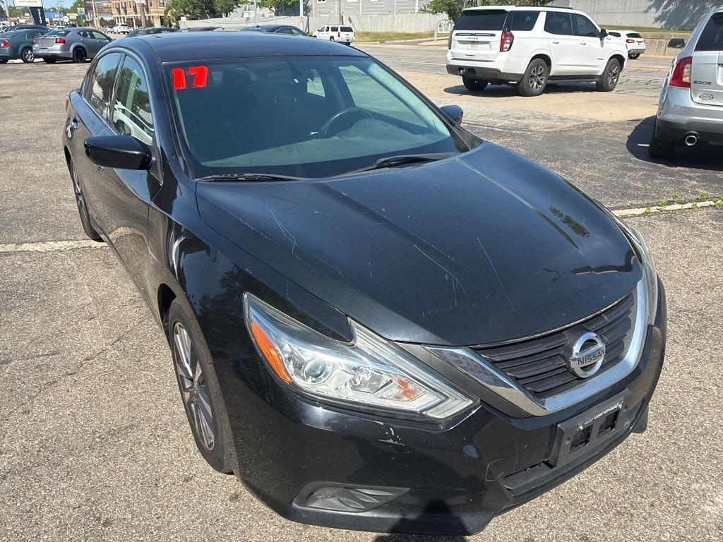 Nissan Altima  2017