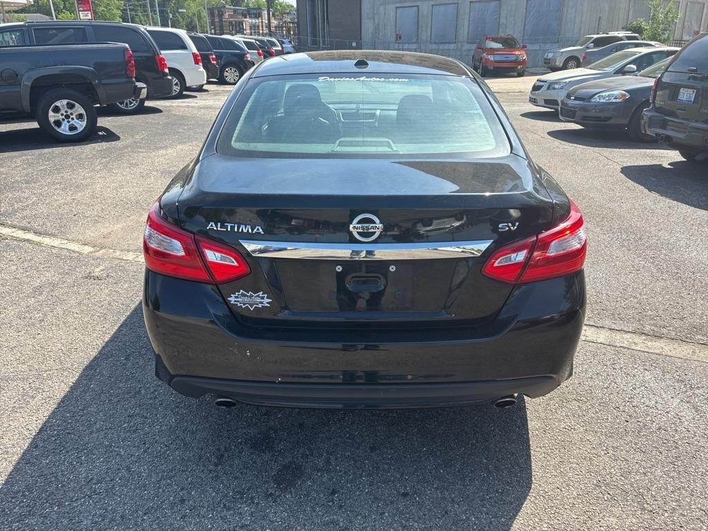 Nissan Altima  2017