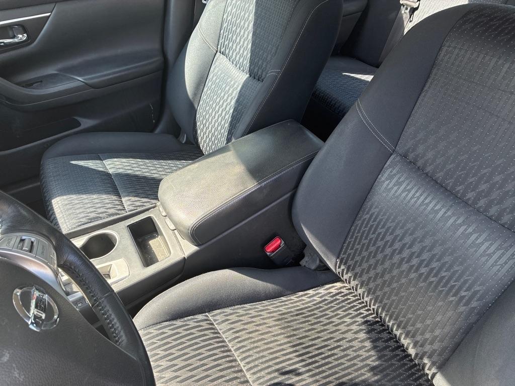 Nissan Altima  2017