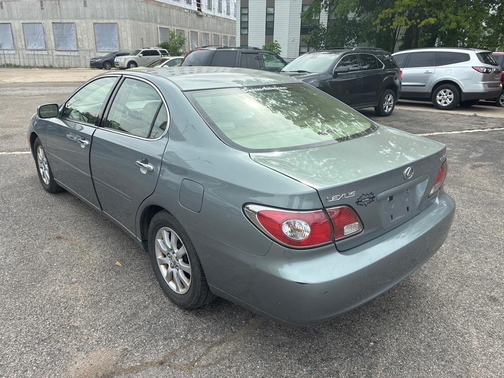 Lexus ES 300  2002