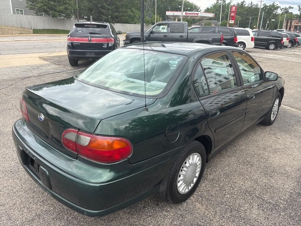 Chevrolet Malibu  2003
