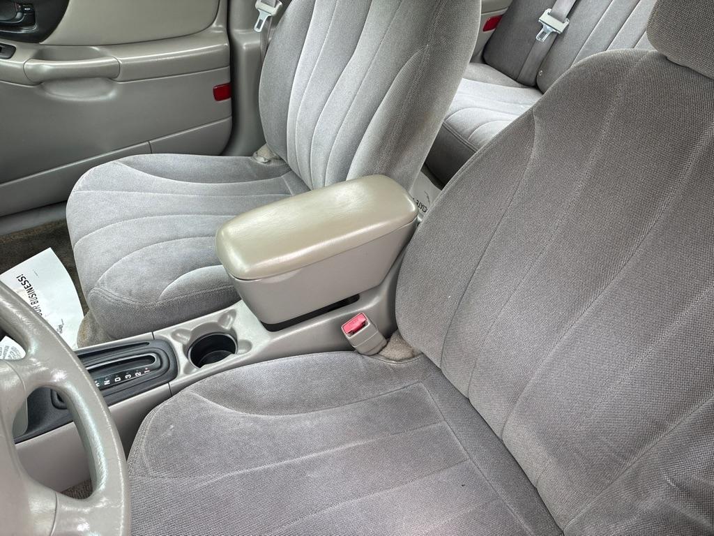 Chevrolet Malibu  2003