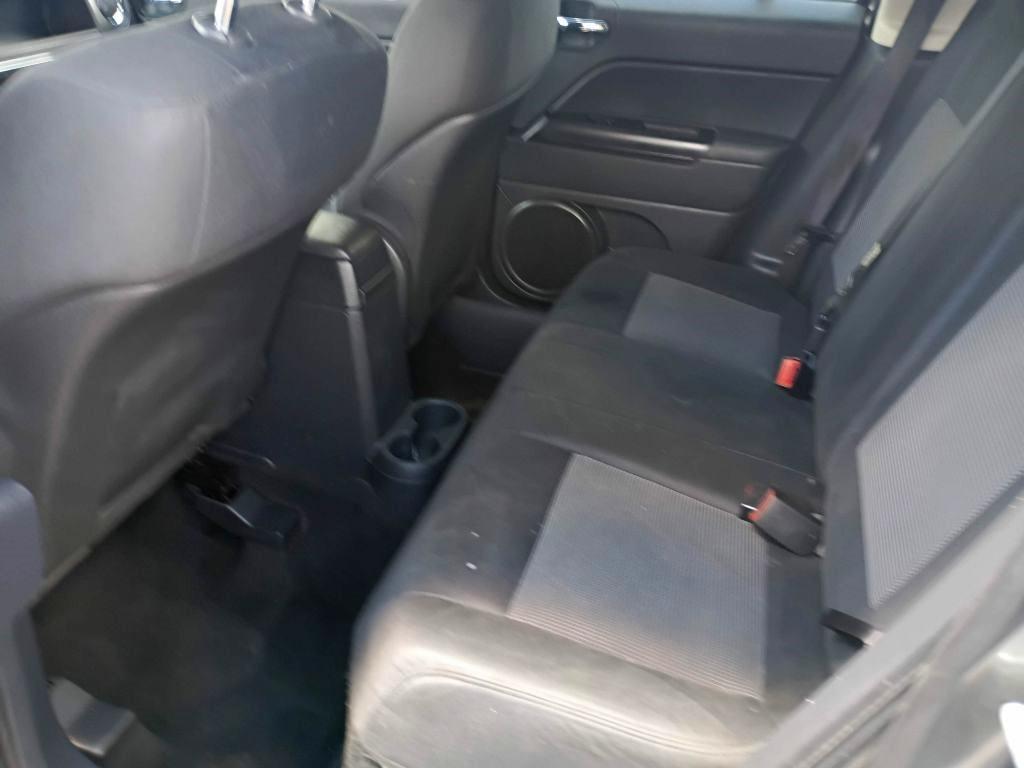 Jeep Patriot  2012