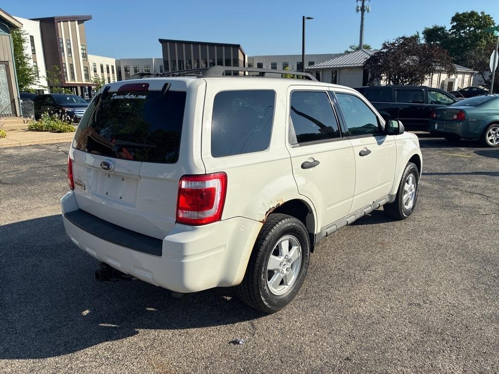 Ford Escape  2009
