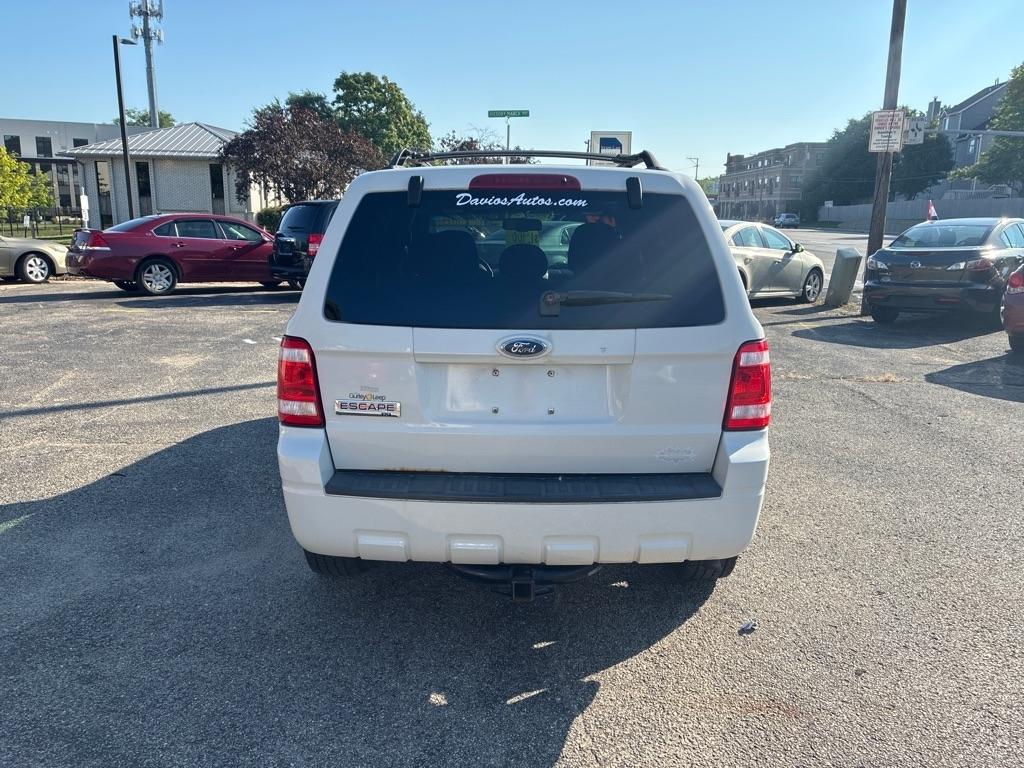 Ford Escape  2009