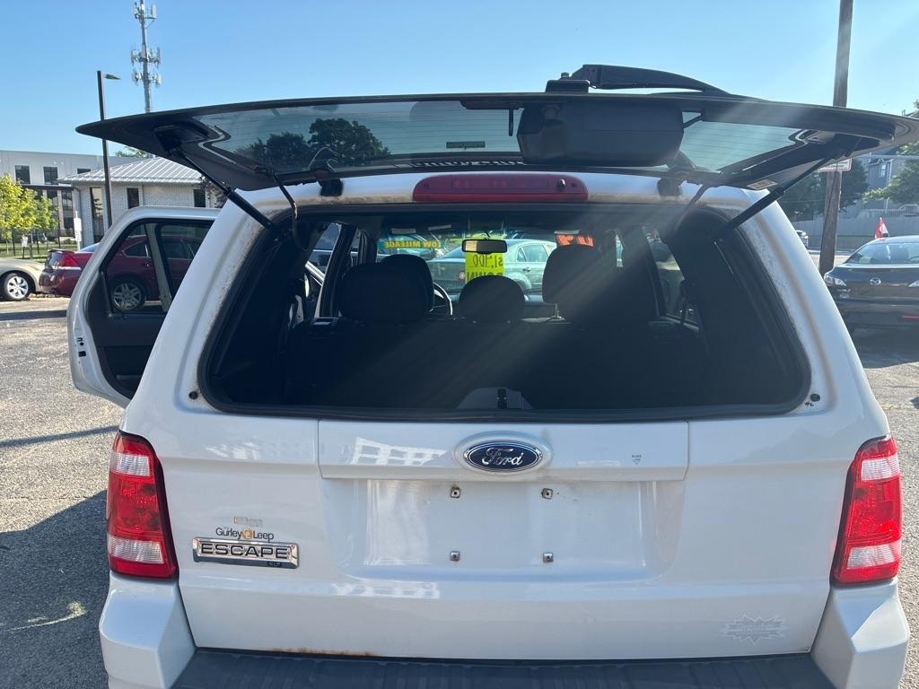 Ford Escape  2009