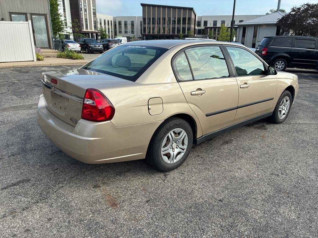 Chevrolet Malibu  2005
