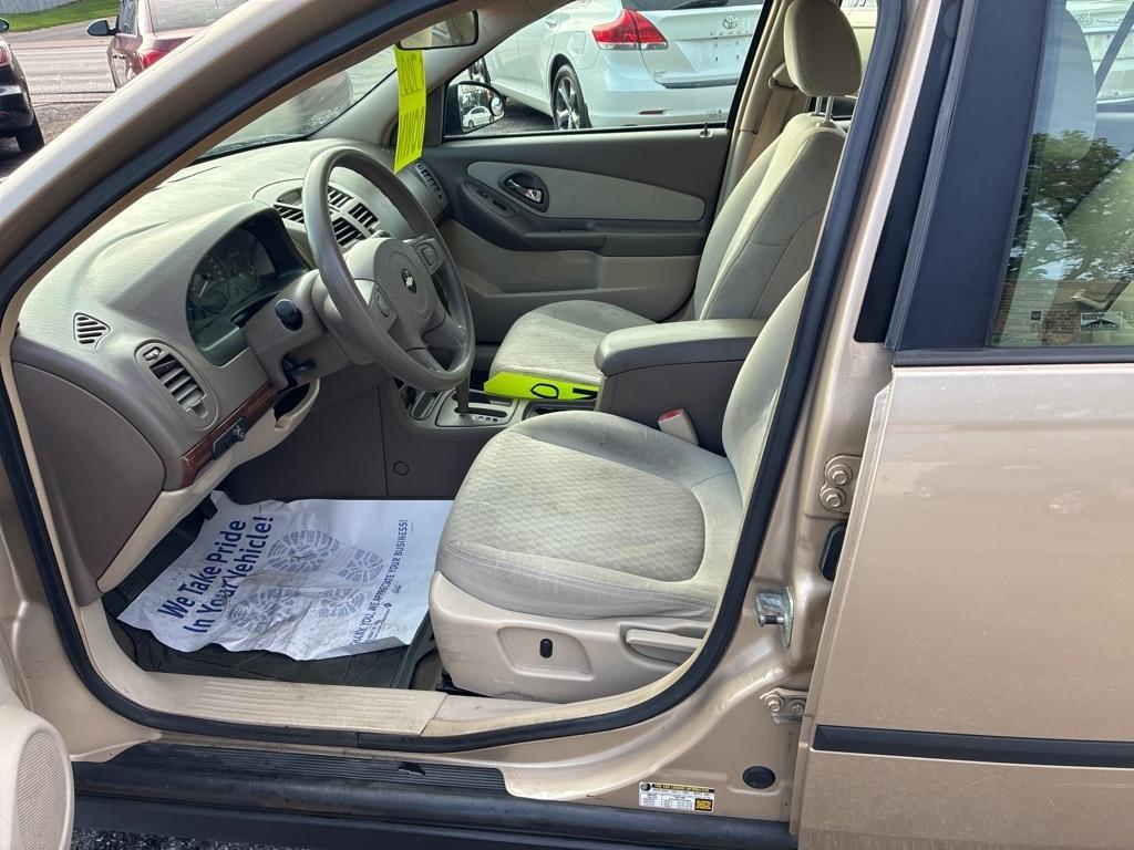 Chevrolet Malibu  2005