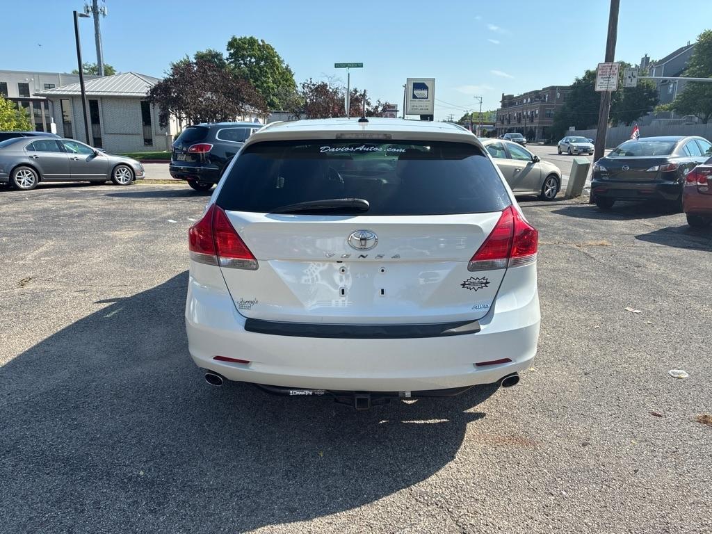 Toyota Venza  2011