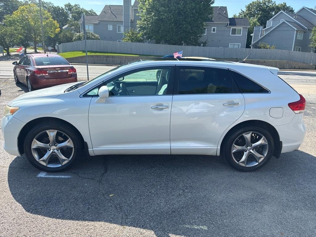 Toyota Venza  2011
