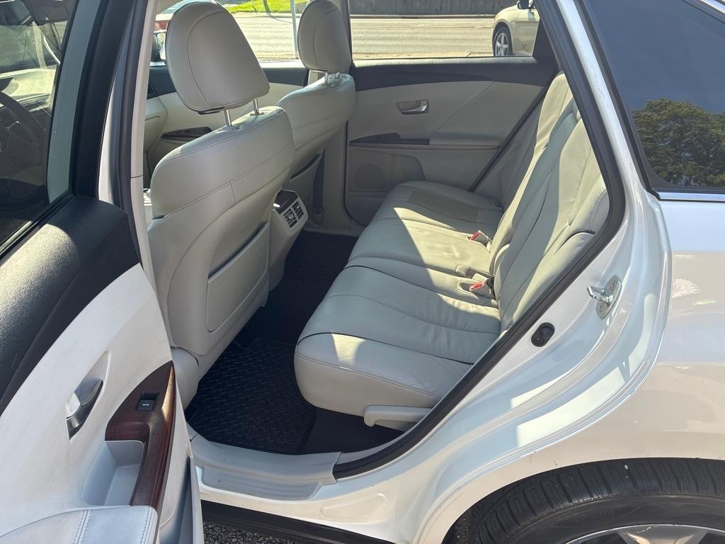 Toyota Venza  2011