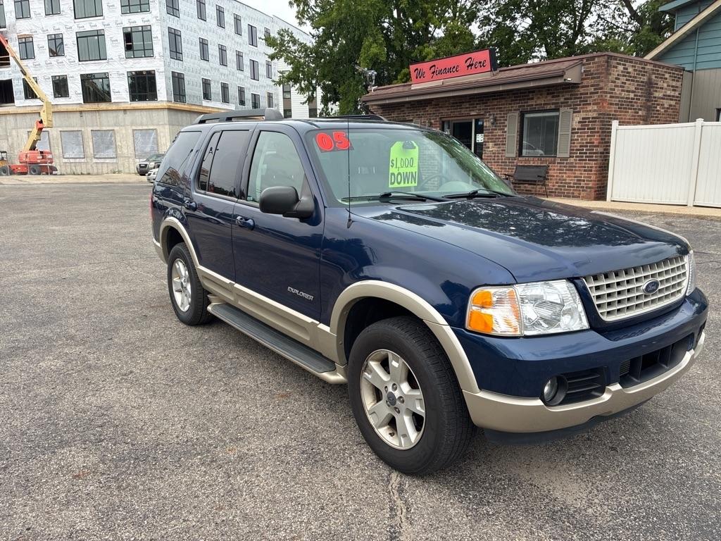 Ford Explorer  2005