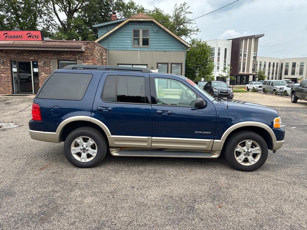 Ford Explorer  2005