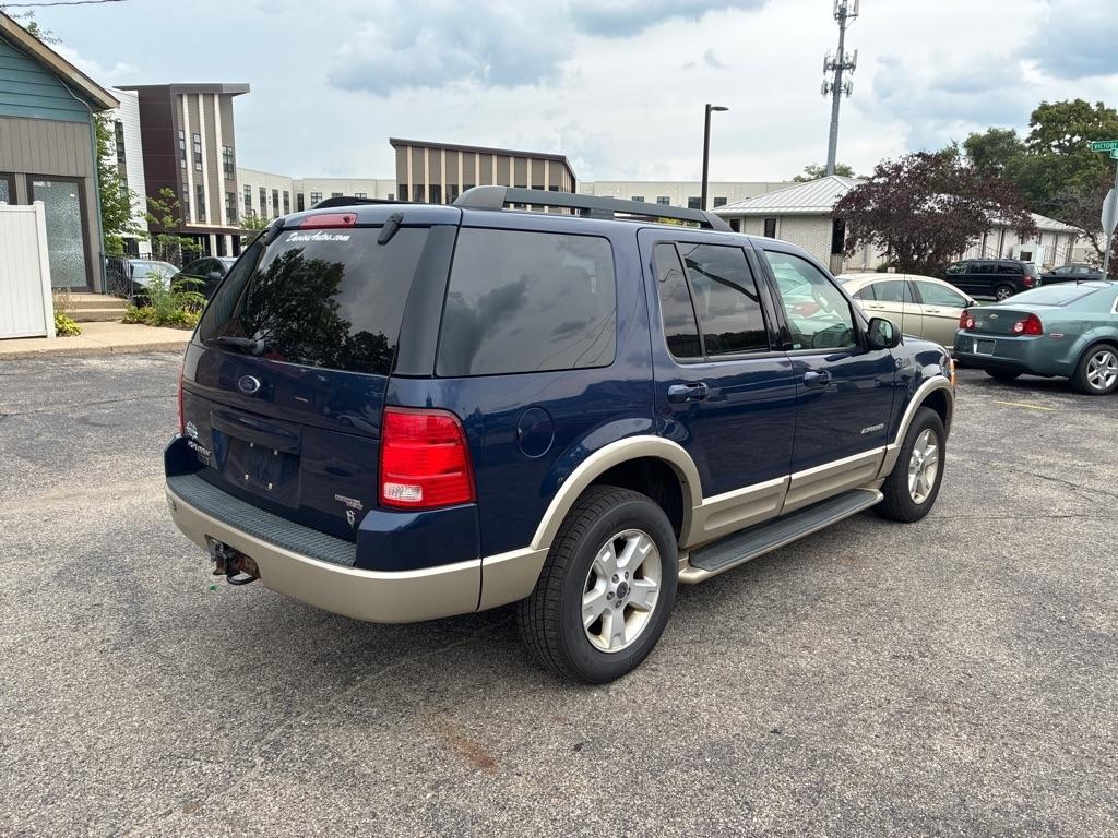 Ford Explorer  2005