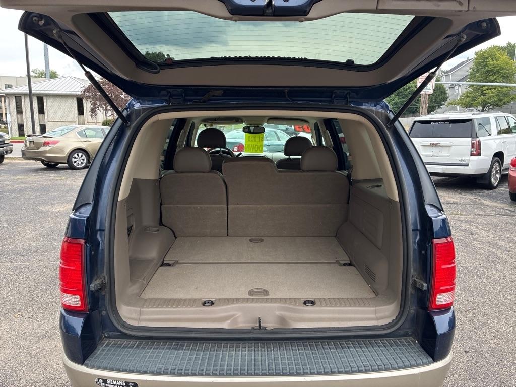 Ford Explorer  2005