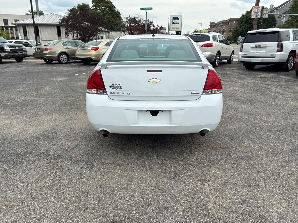 Chevrolet Impala  2013