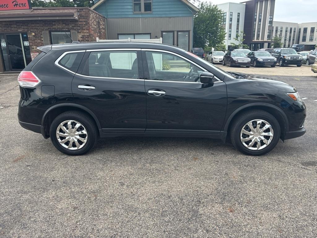 Nissan Rogue  2015
