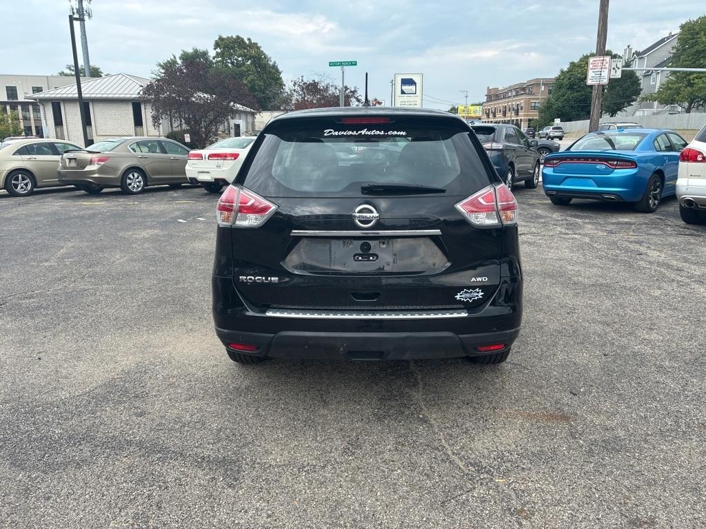 Nissan Rogue  2015