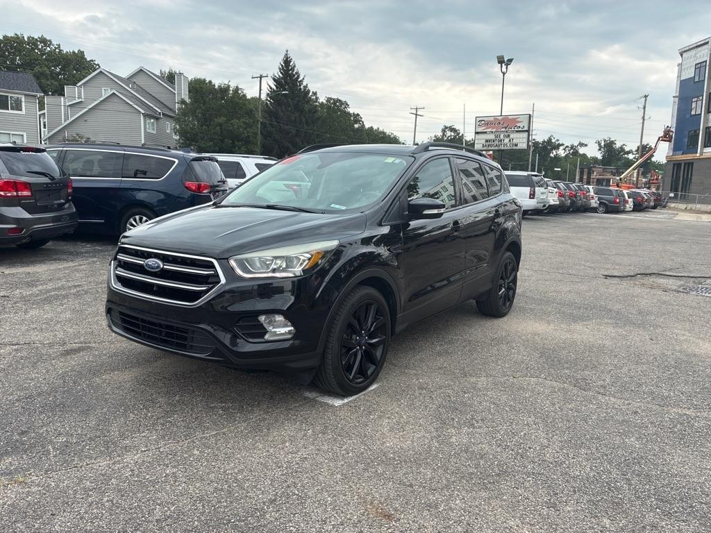 Ford Escape  2017