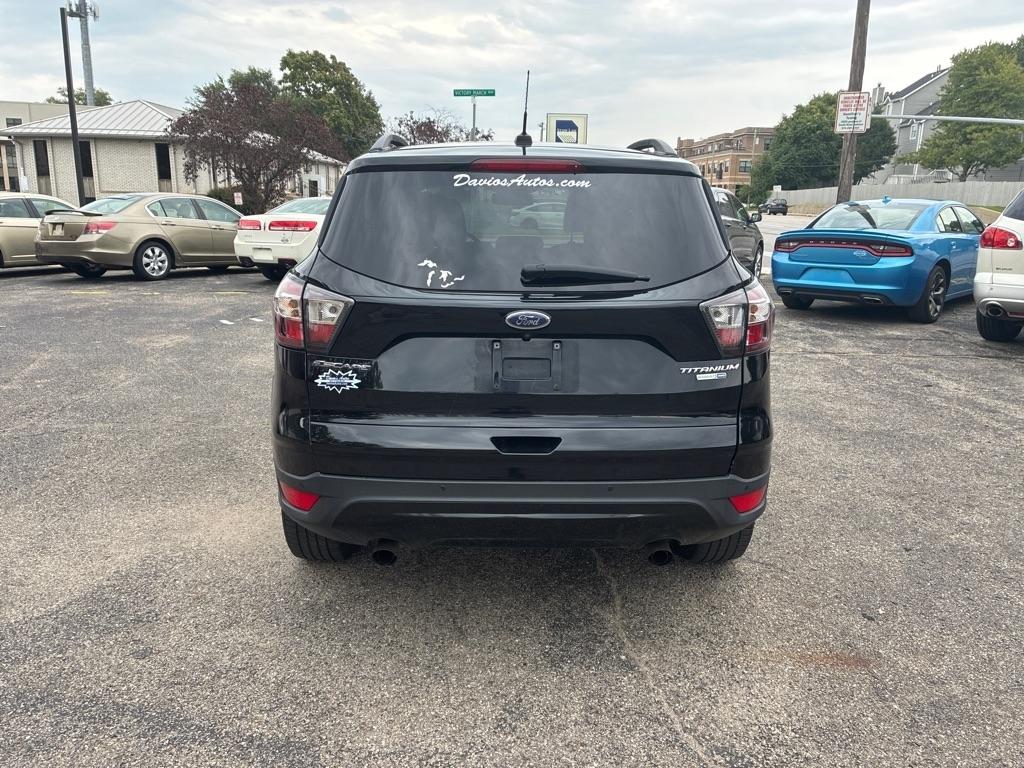 Ford Escape  2017