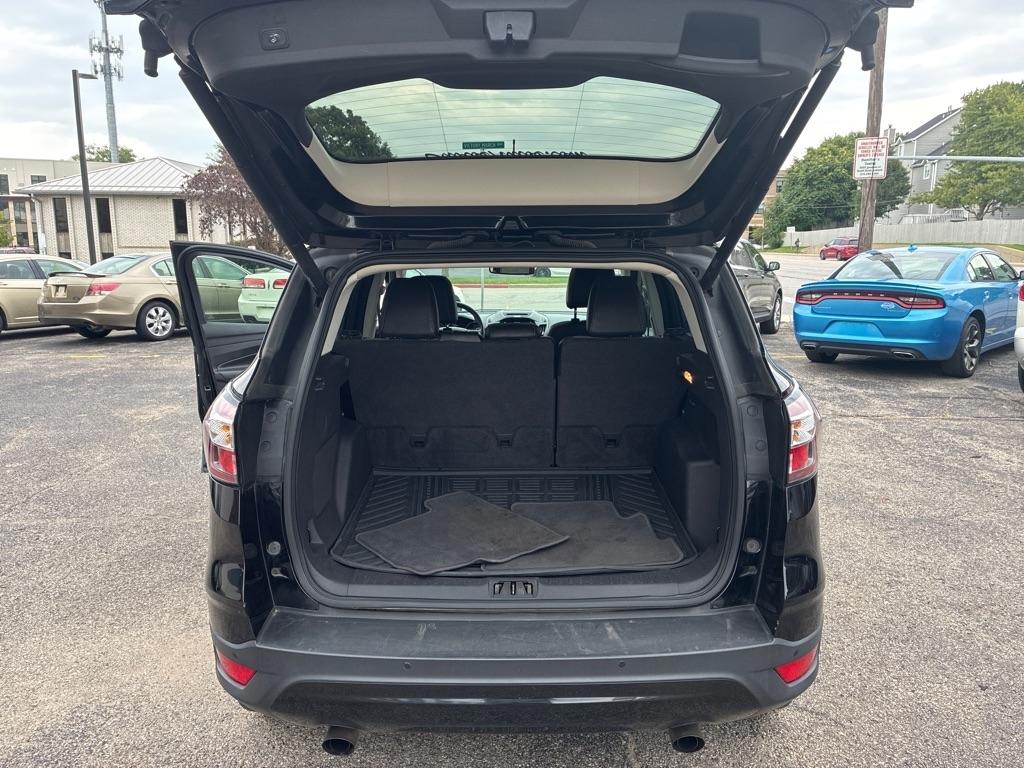 Ford Escape  2017