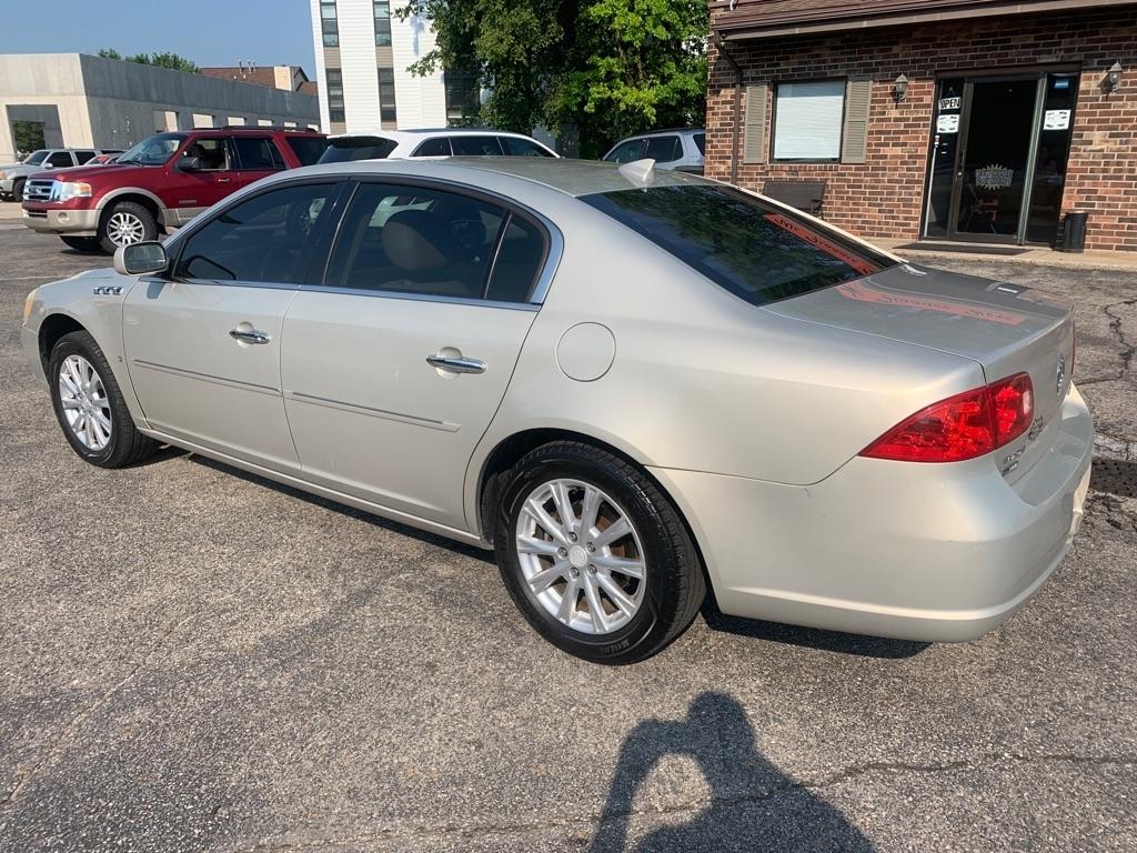 Buick Lucerne  2009