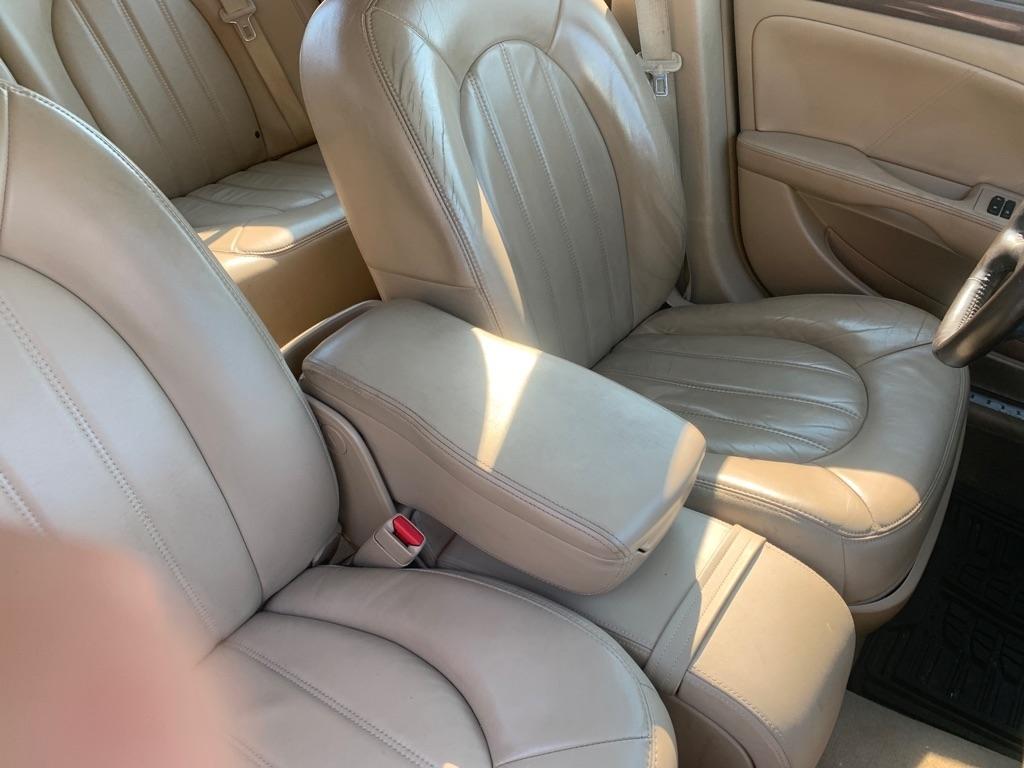 Buick Lucerne  2009