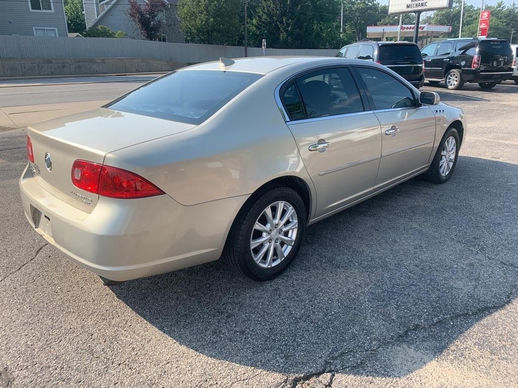 Buick Lucerne  2009