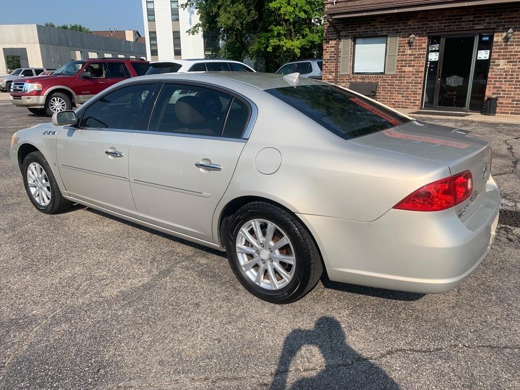 Buick Lucerne  2009