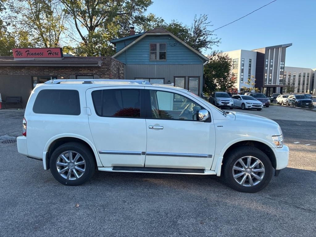 Infiniti QX56  2009