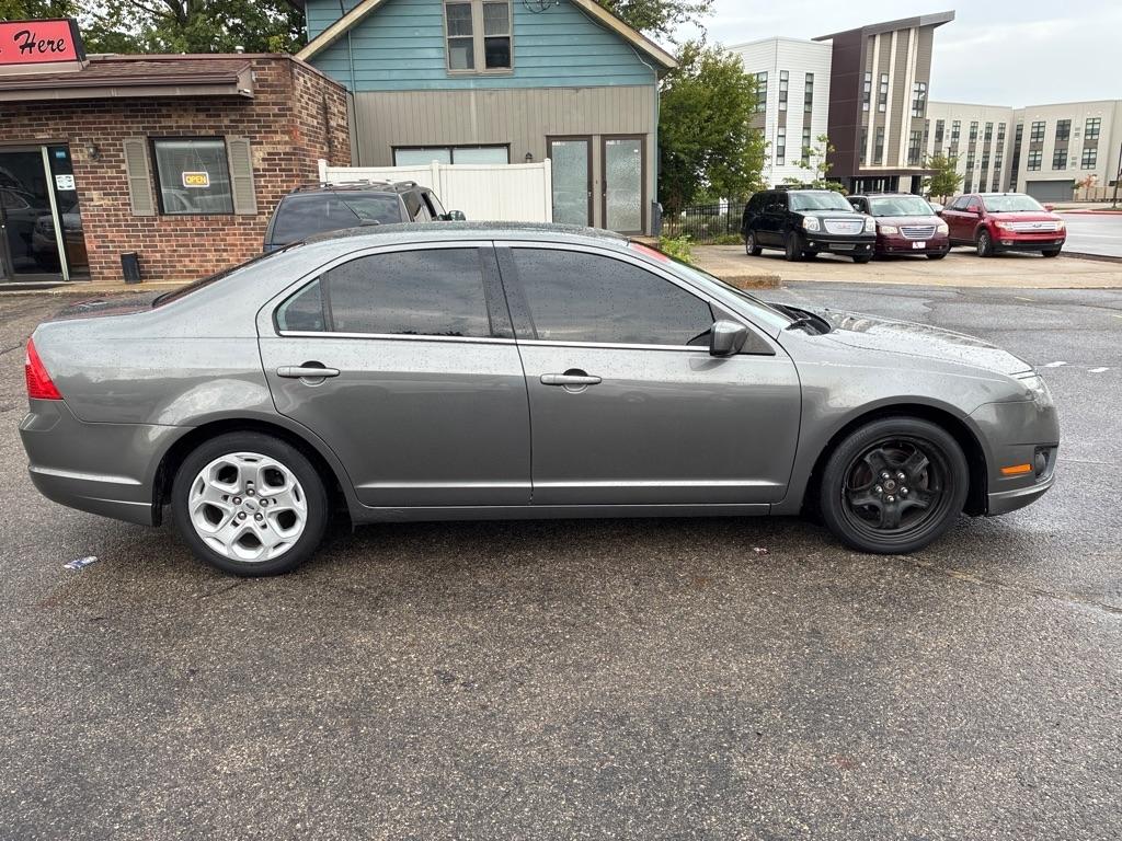 Ford Fusion  2010