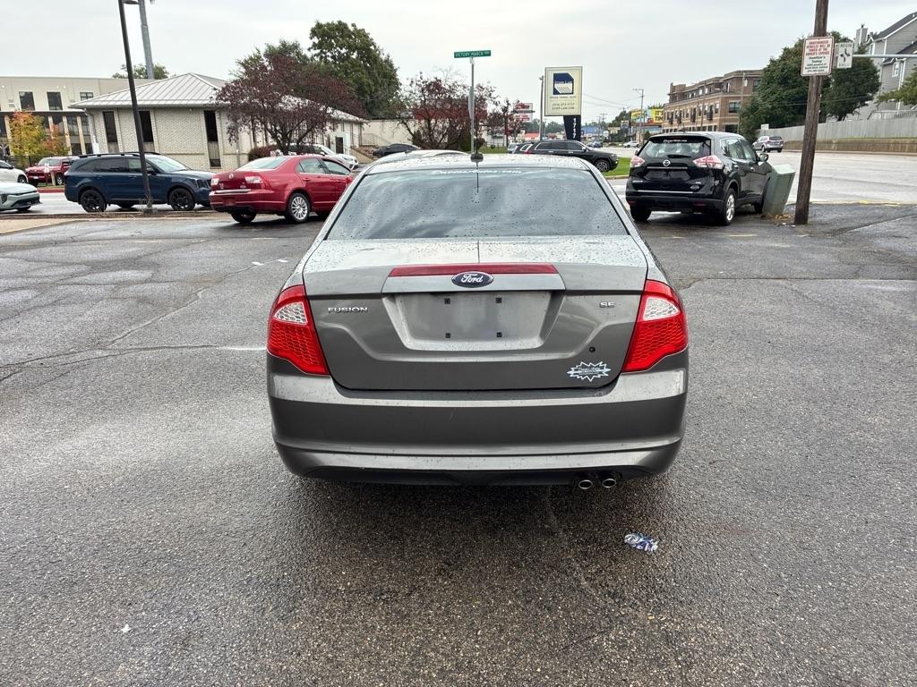 Ford Fusion  2010
