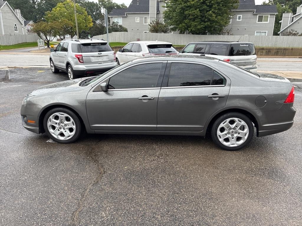 Ford Fusion  2010
