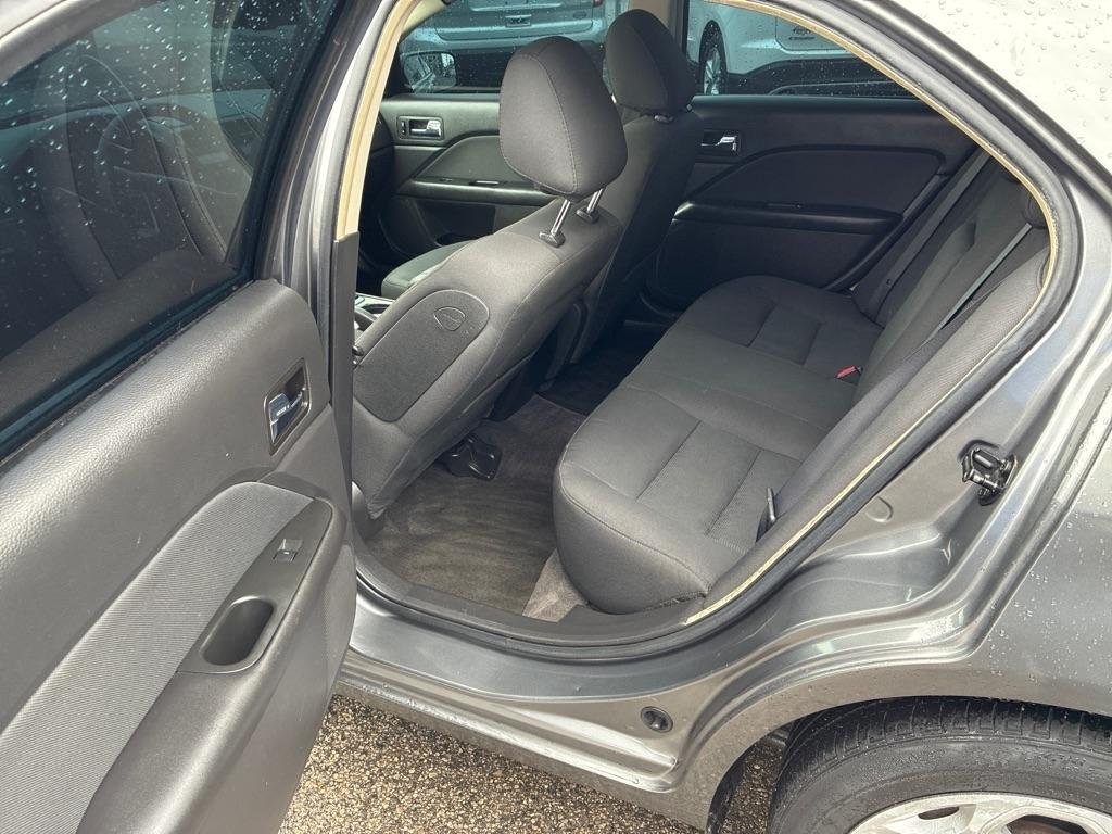 Ford Fusion  2010
