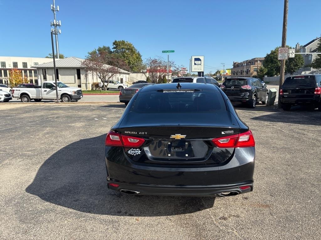 Chevrolet Malibu  2018