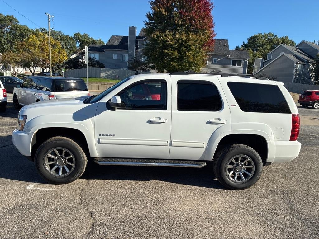 Chevrolet Tahoe  2011